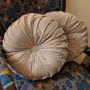 Pair of round gray throw pillows tufted velveteen